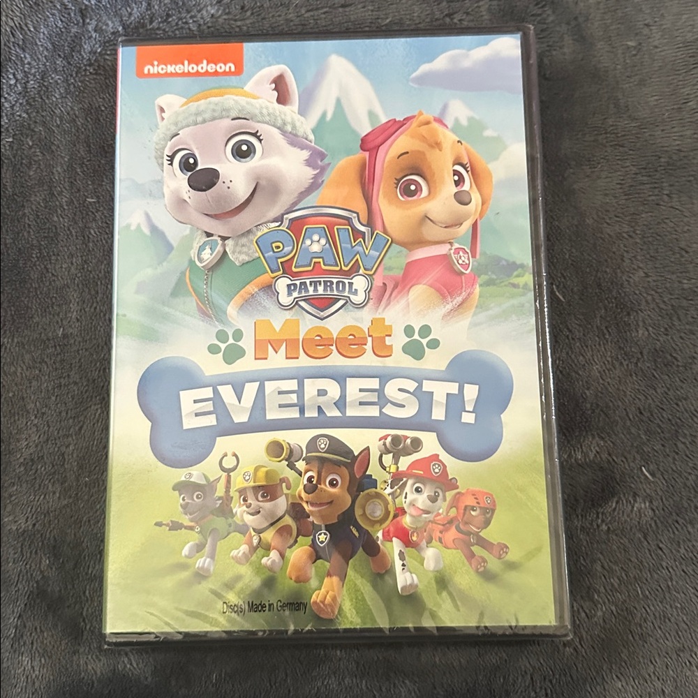 Paw Patrol Meet Everest DVD